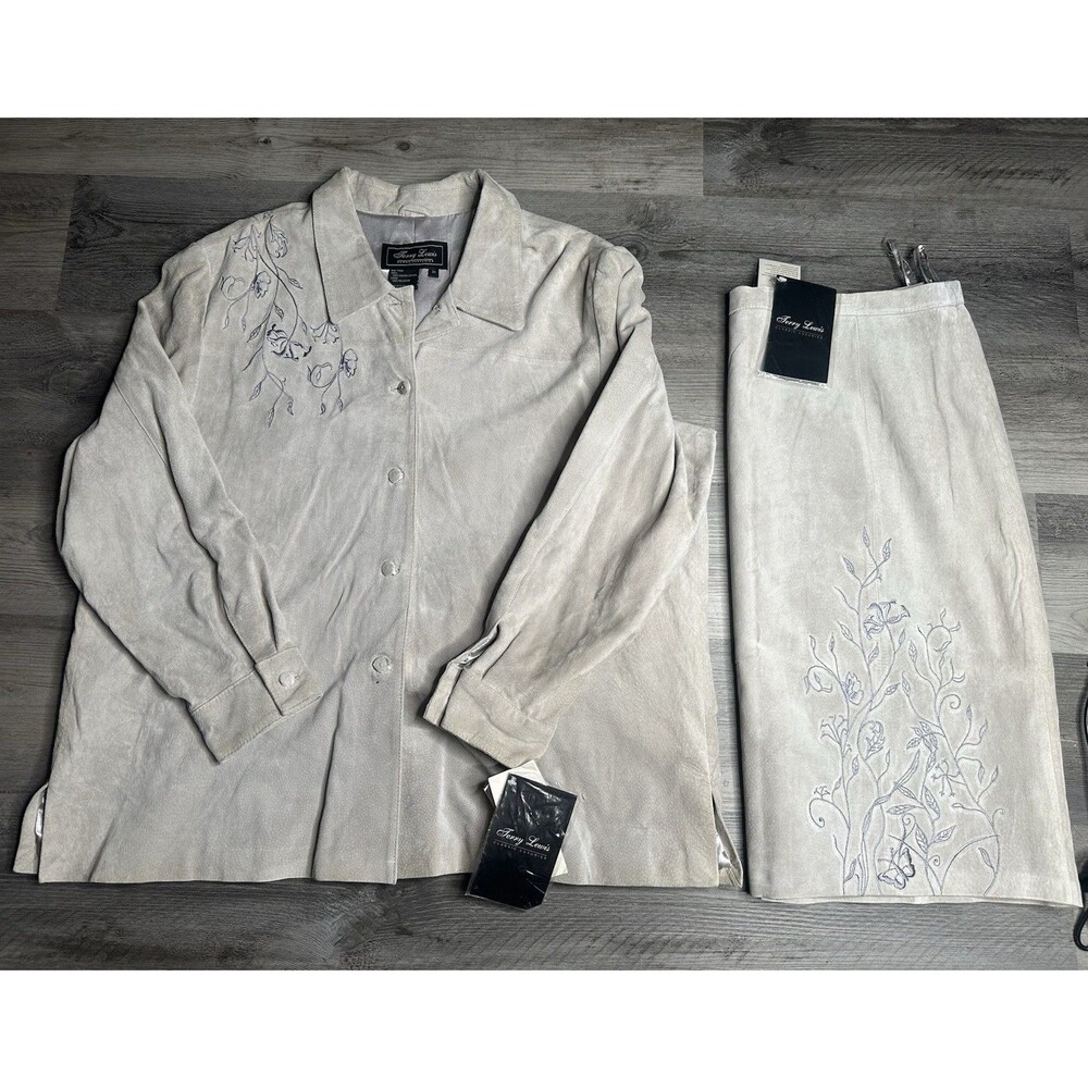 NWT Terry Lewis Vintage Suede Suit Set Plus Size 24 Embroidered Jacket Skirt 2pc